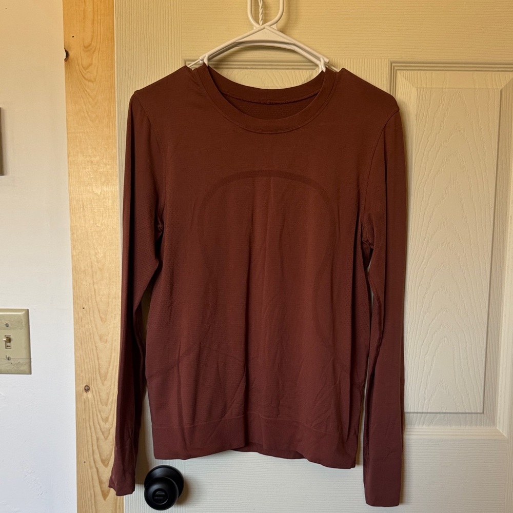 Lululemon Relaxed Swiftly